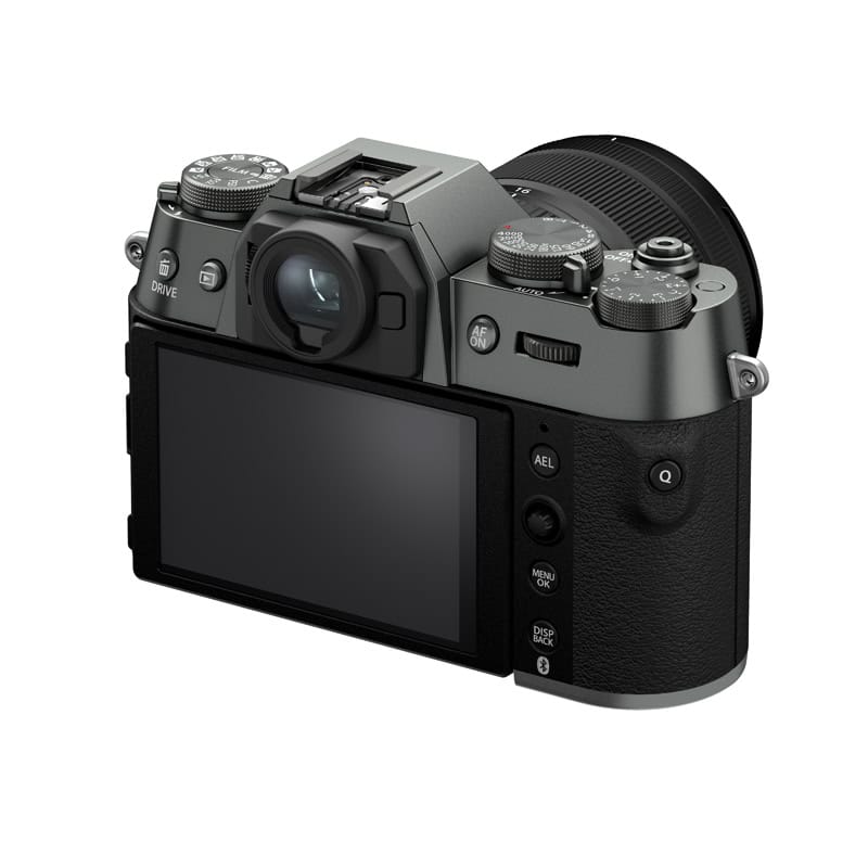 Fujifilm X-T50 Kamera mit XF16-50mm Objektiv in anthrazit grau.